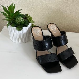 Vince Camuto!